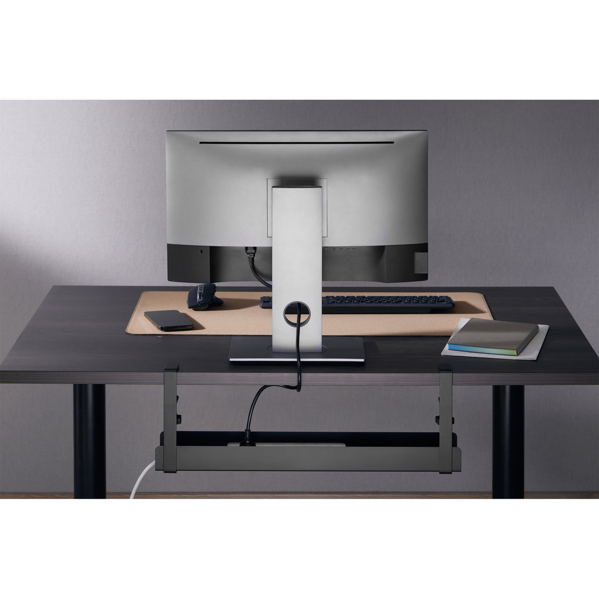 InLine® Kabelführungsschiene für Untertisch-Montage, ohne Bohren, 600 mm – Ansicht 5